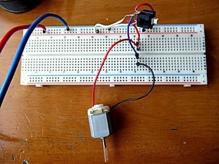 実際に確認した反転回路