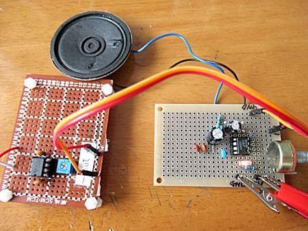 発振器出力をアンプに入力
