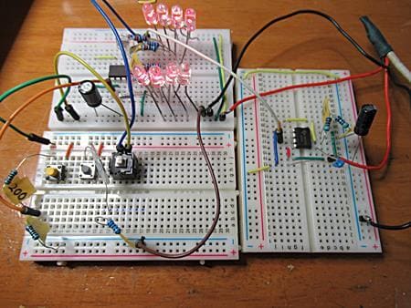 タイマーでタイミングを取るようにした場合の回路