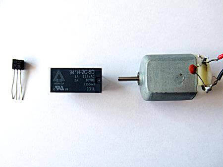 追加部品　2SC1815　941H-2C-5Dリレー　FA130モーター