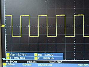 方形波発生機のもとの波形